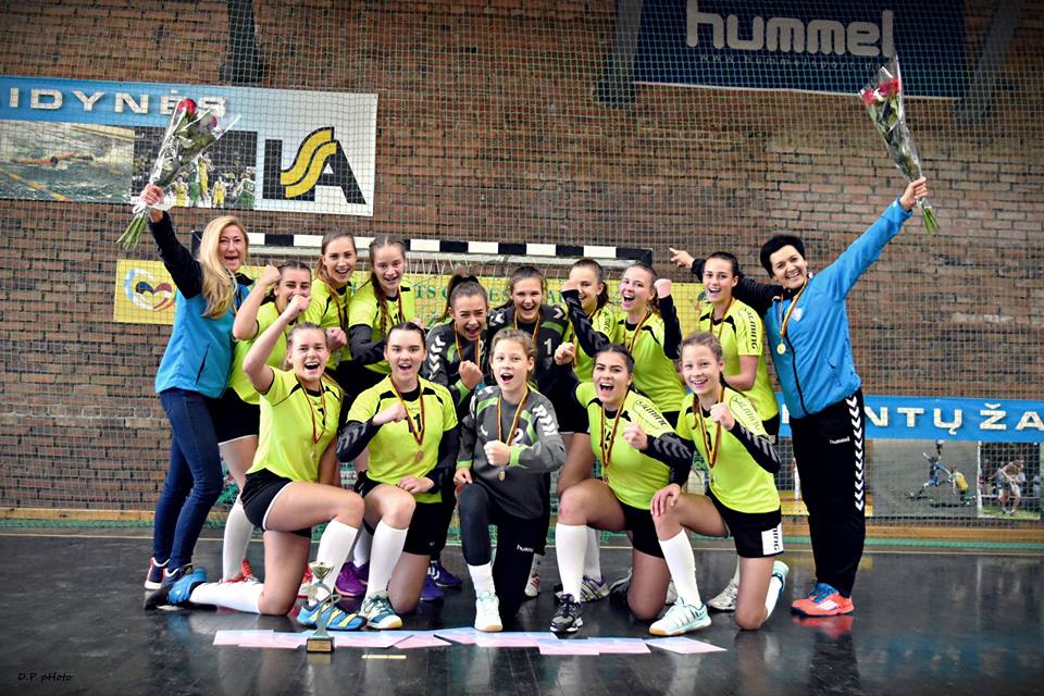 Jaunučių sporto žaidynių auksas - Klaipėdos rankininkėms!