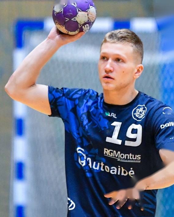 Pergalė: „Dragūnas“ – Pieno žvaigždės 37:24